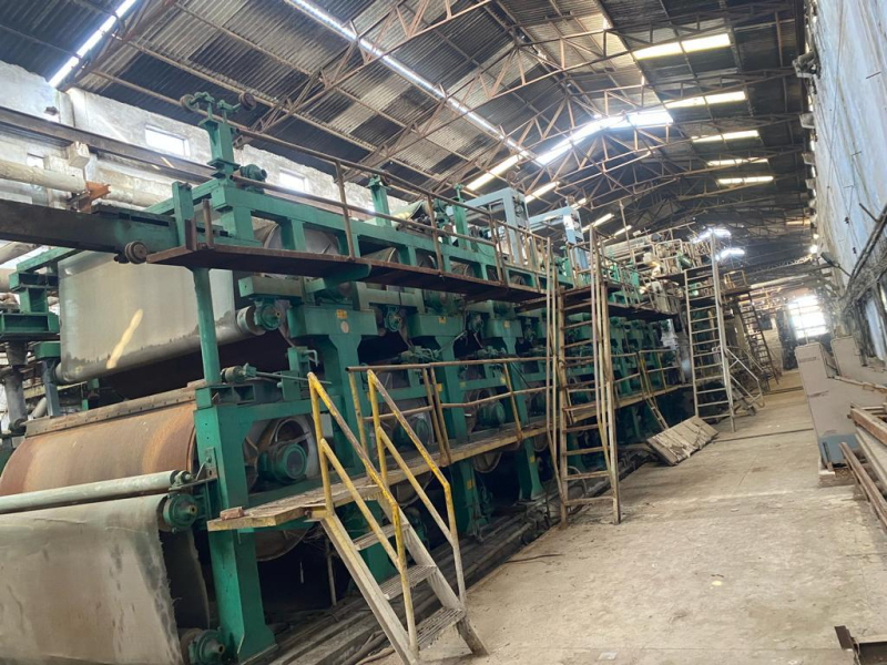  8000 Tons Scrap with 10 Acres Land  for Sale