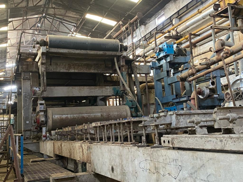  8000 Tons Scrap with 10 Acres Land  for Sale