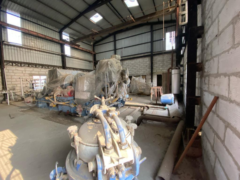  8000 Tons Scrap with 10 Acres Land  for Sale