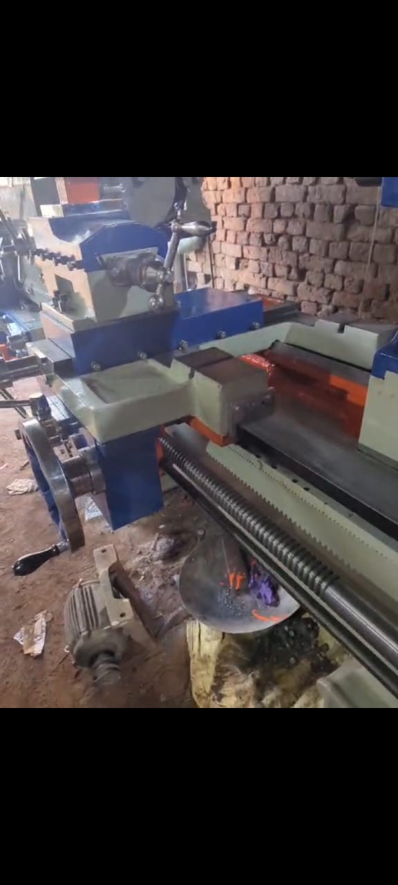For Sale: Lathe Machine
