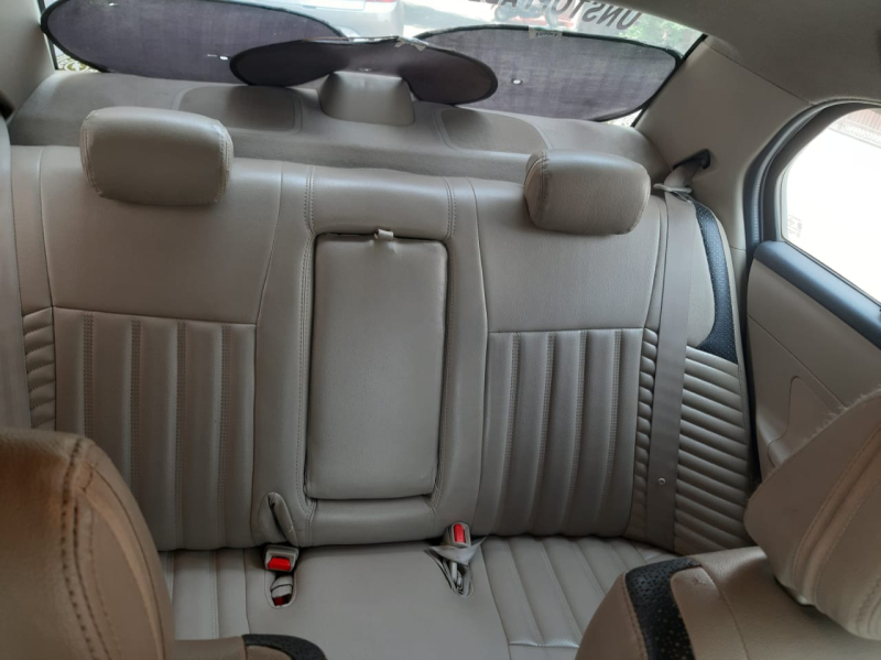 Swift Desire VXI for sale