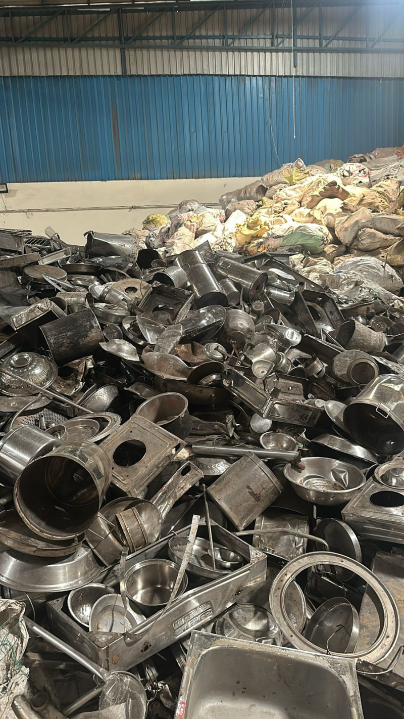 For Sale: Steel Bhartan Scrap