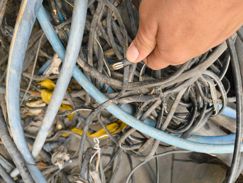 For Sale: Wire Scrap