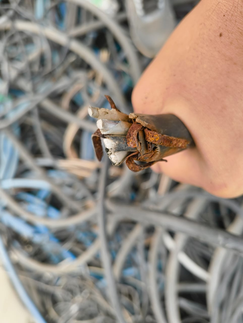 For Sale: Wire Scrap