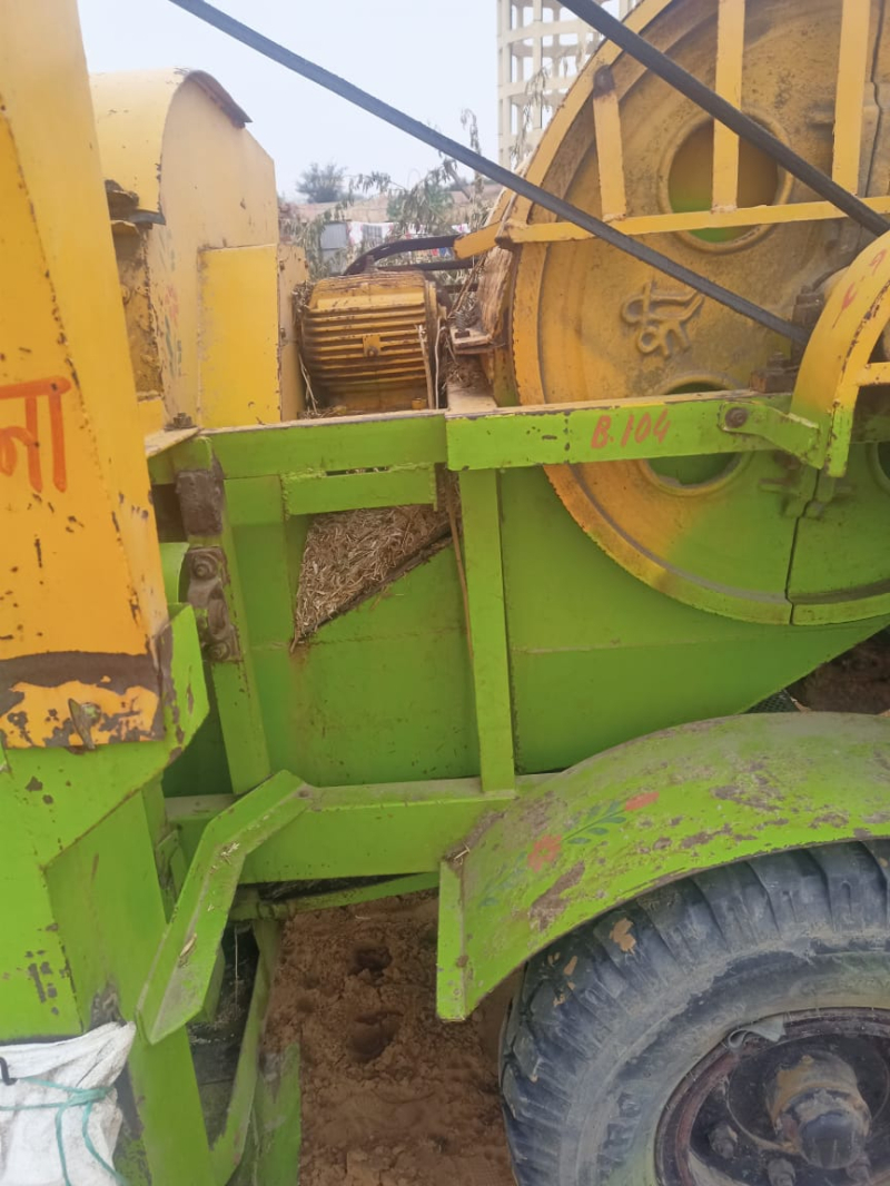 For Sale: Mini Thresher